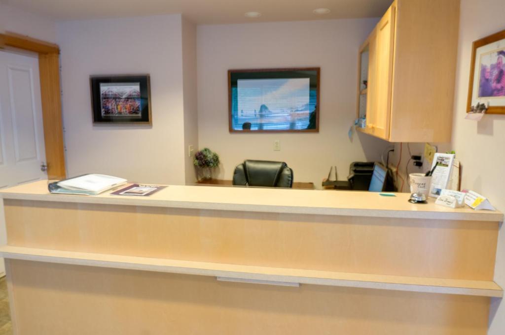 Sea Breeze Court Hotel Cannon Beach Exterior foto